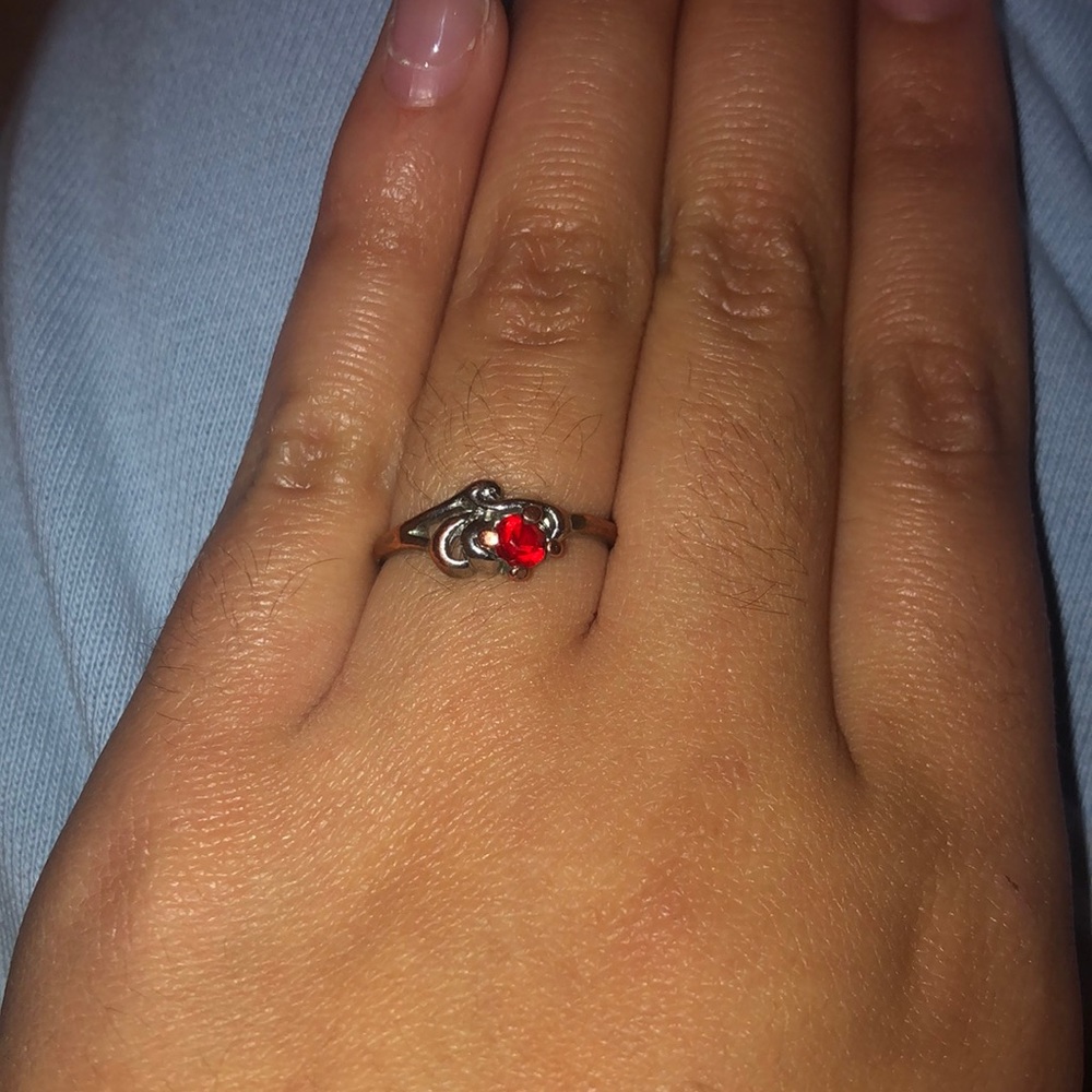 Red ruby ring - Picture 2 of 2